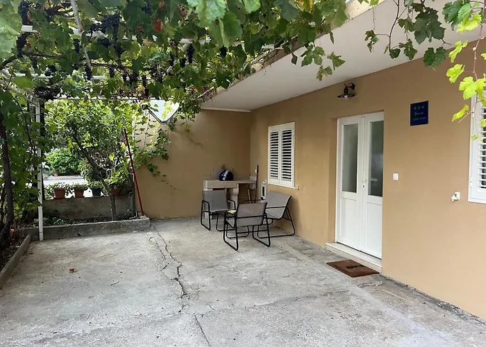 Lady Di Appartement Makarska