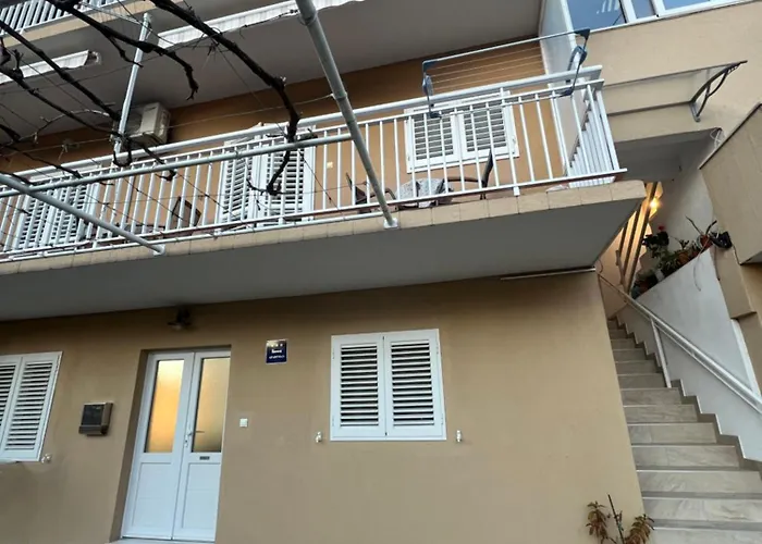 Lady Di Apartman